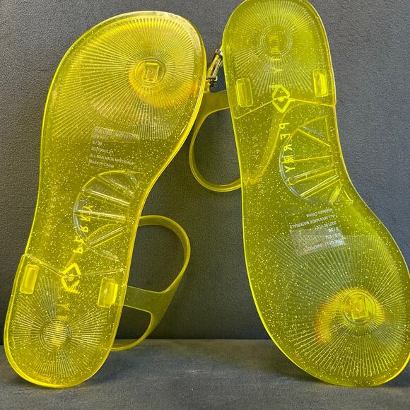 “The Geli” Katy Perry sandals- US6/EU36 yellow, glitter, rainbow ornament buckle - Picture 8 of 8